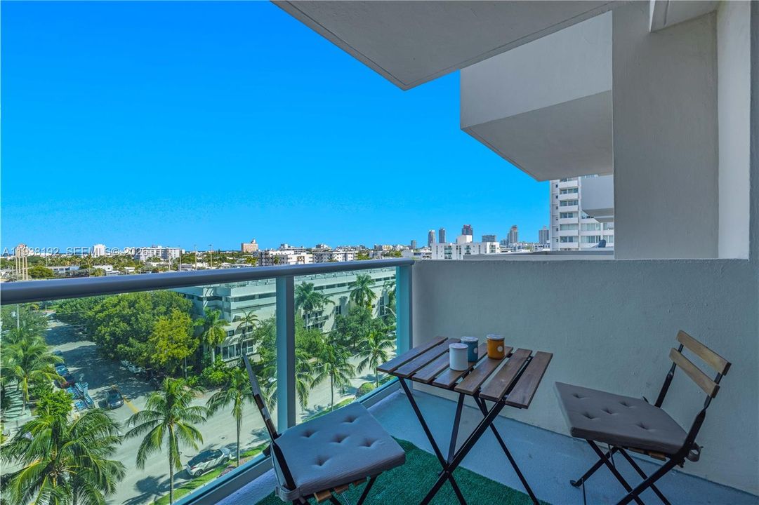 En Venta: $335,000 (0 camas, 1 baños, 552 Pies cuadrados)