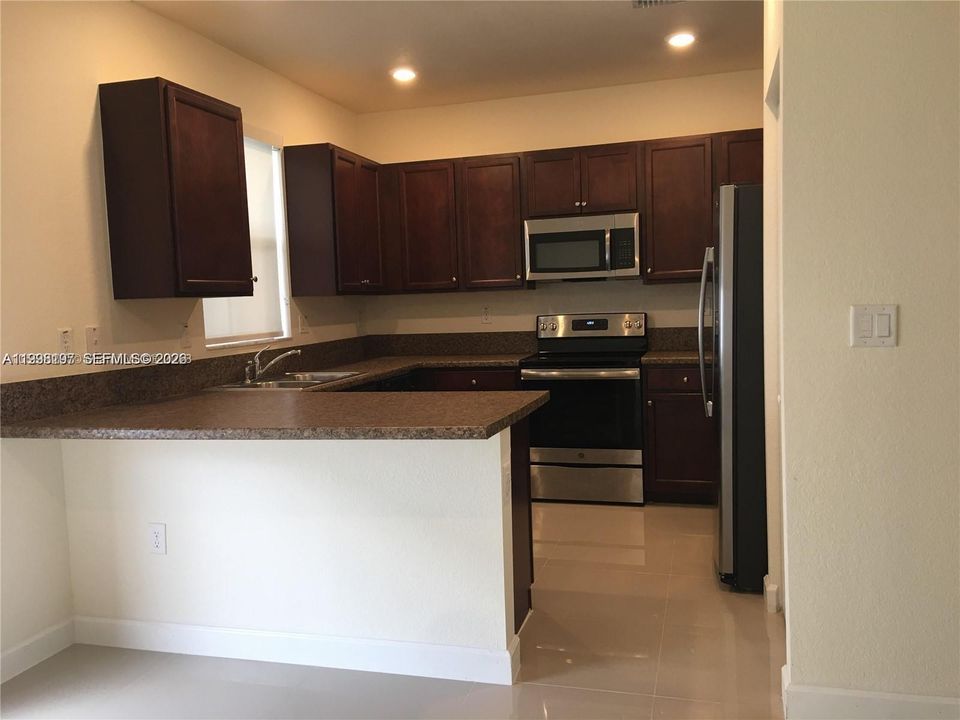 En Renta: $3,300 (3 camas, 2 baños, 1644 Pies cuadrados)