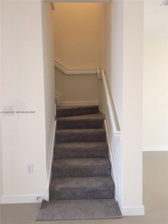 En Renta: $3,300 (3 camas, 2 baños, 1644 Pies cuadrados)