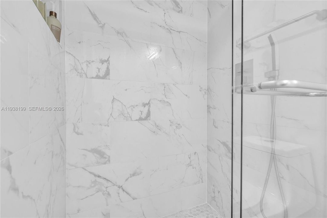 En Venta: $165,000 (2 camas, 2 baños, 950 Pies cuadrados)