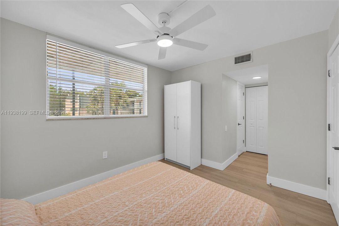 En Venta: $165,000 (2 camas, 2 baños, 950 Pies cuadrados)