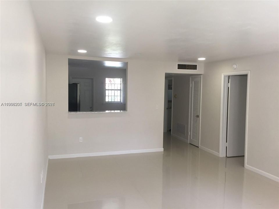 En Renta: $1,450 (1 camas, 1 baños, 954 Pies cuadrados)