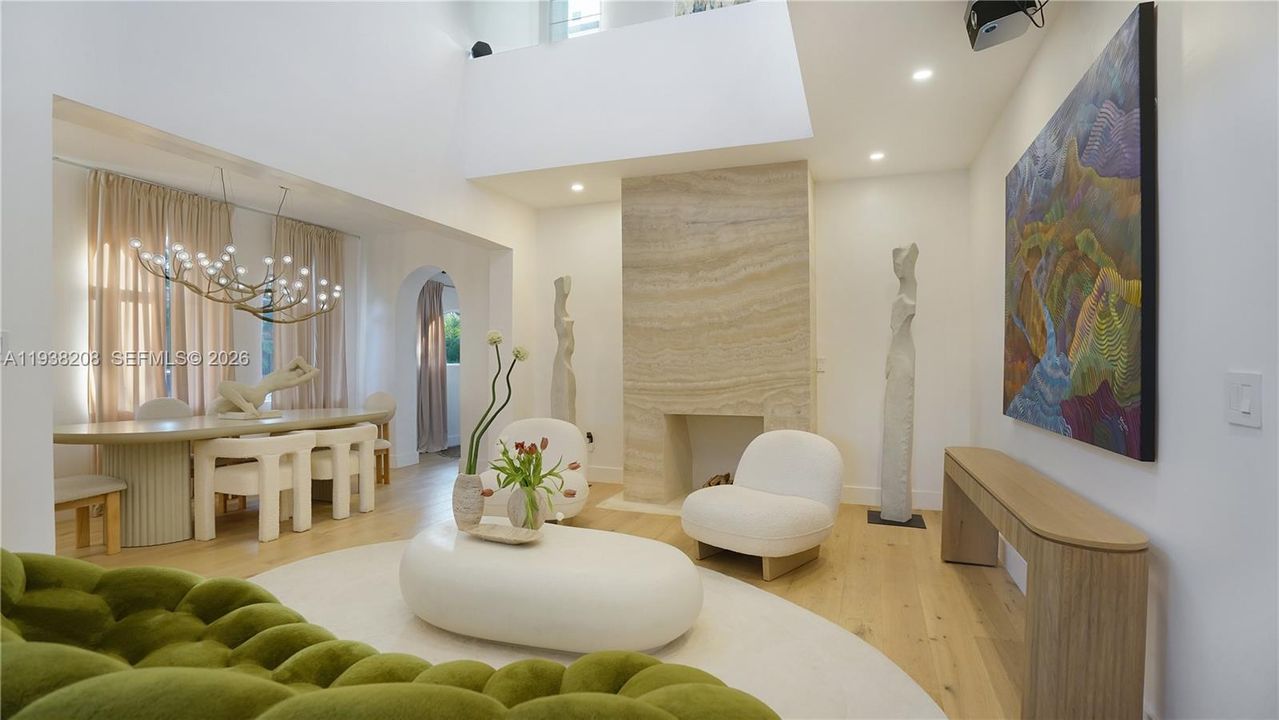 En Renta: $15,000 (4 camas, 4 baños, 3360 Pies cuadrados)