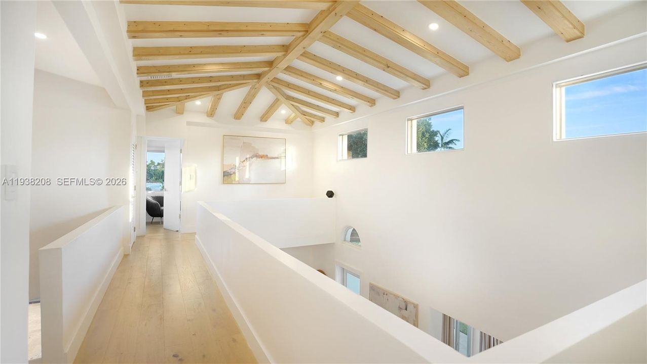 En Renta: $15,000 (4 camas, 4 baños, 3360 Pies cuadrados)