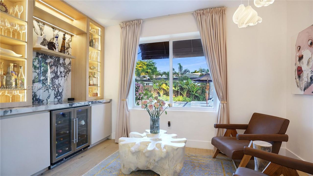 En Renta: $15,000 (4 camas, 4 baños, 3360 Pies cuadrados)