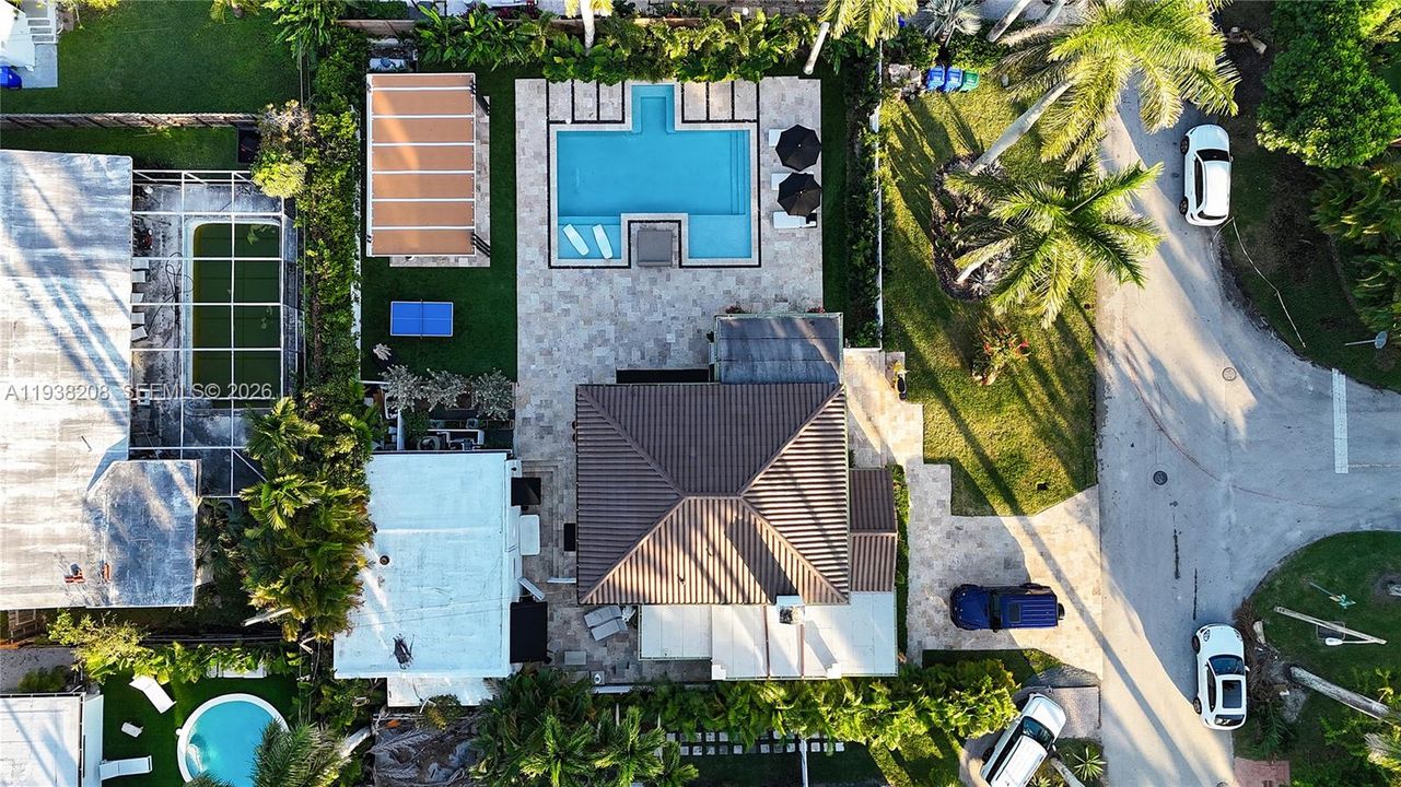 En Renta: $15,000 (4 camas, 4 baños, 3360 Pies cuadrados)