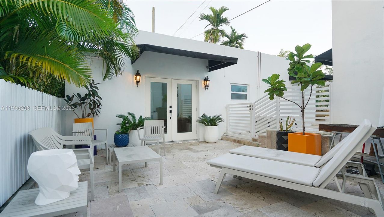 En Renta: $15,000 (4 camas, 4 baños, 3360 Pies cuadrados)