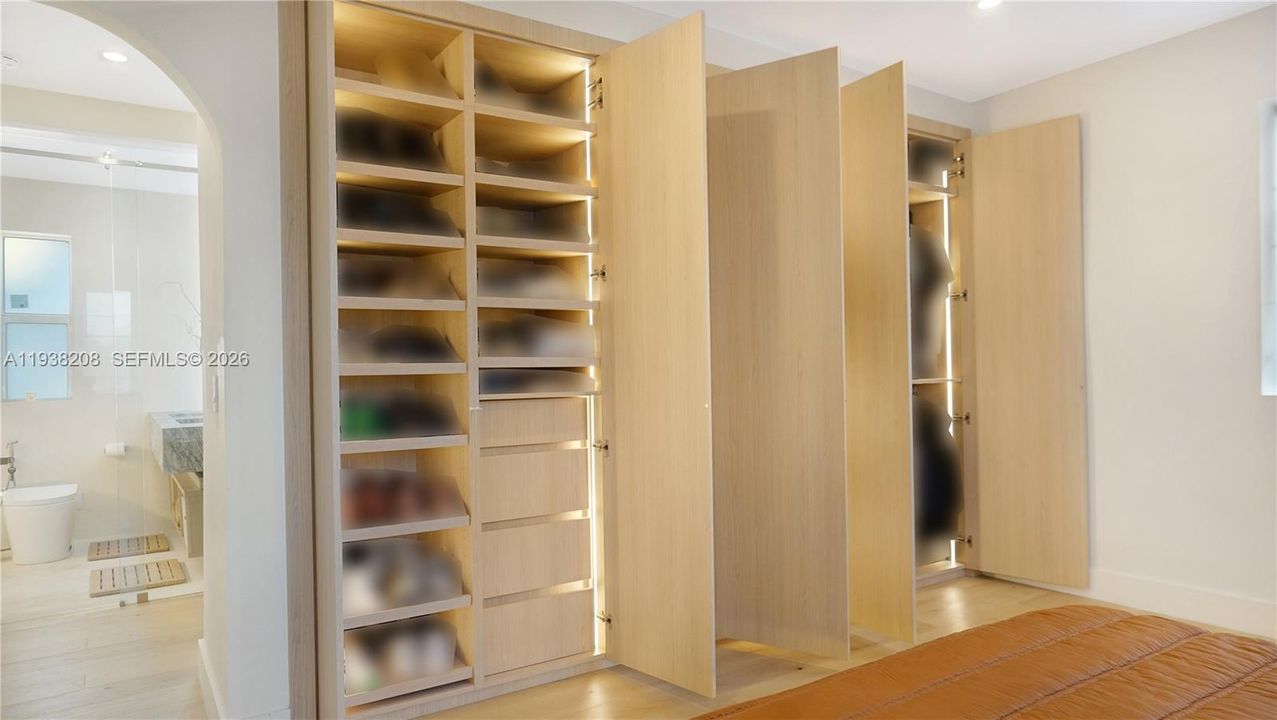 En Renta: $15,000 (4 camas, 4 baños, 3360 Pies cuadrados)