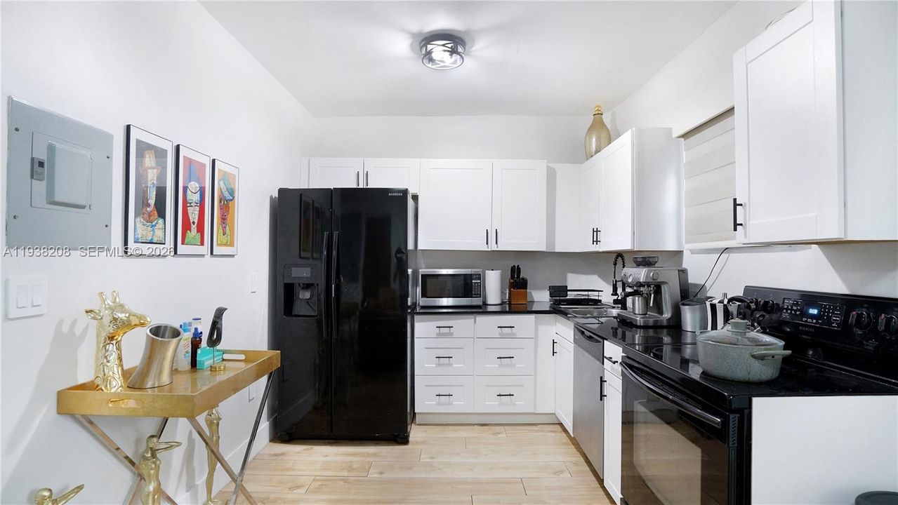 En Renta: $15,000 (4 camas, 4 baños, 3360 Pies cuadrados)