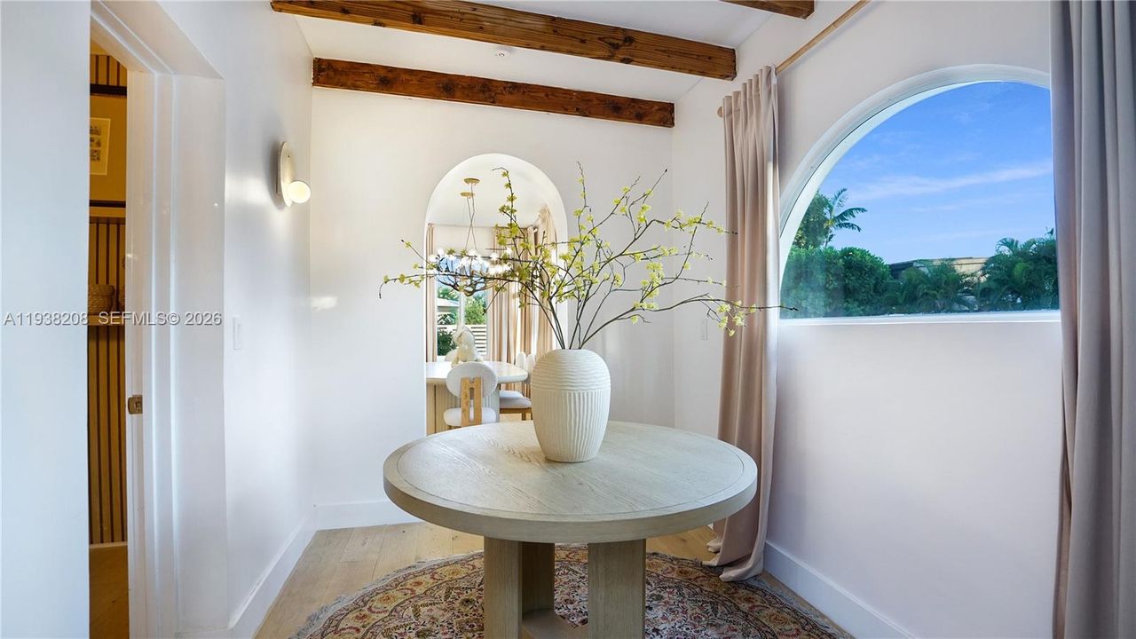 En Renta: $15,000 (4 camas, 4 baños, 3360 Pies cuadrados)