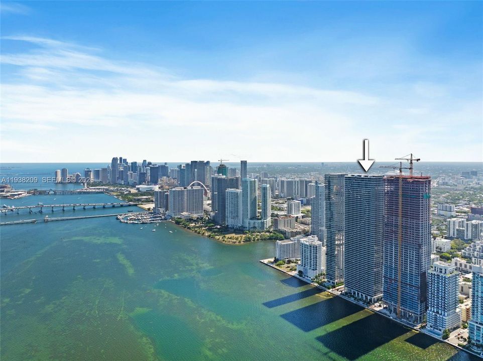 Active With Contract: $6,700 (1 beds, 2 baths, 1085 Square Feet)