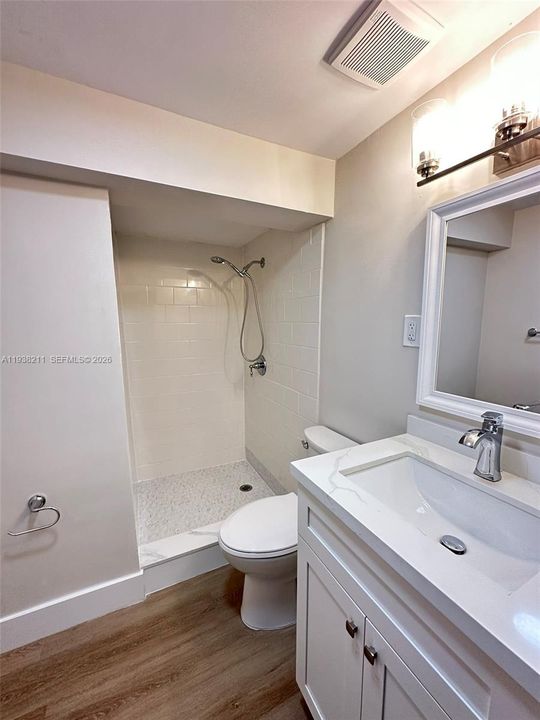 For Sale: $469,900 (3 beds, 2 baths, 1198 Square Feet)