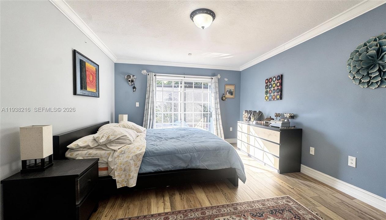 В аренду: $3,800 (3 спален, 2 ванн, 2057 Квадратных фут)