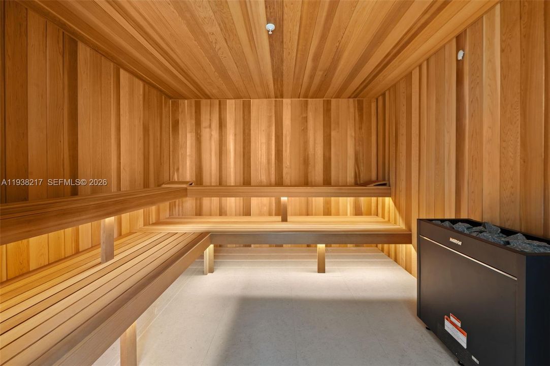 Active With Contract: $6,900 (1 beds, 2 baths, 0 Square Feet)