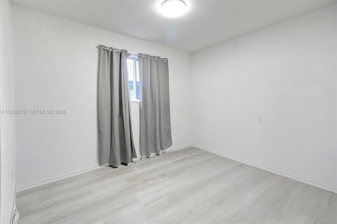 For Sale: $499,000 (3 beds, 2 baths, 1380 Square Feet)