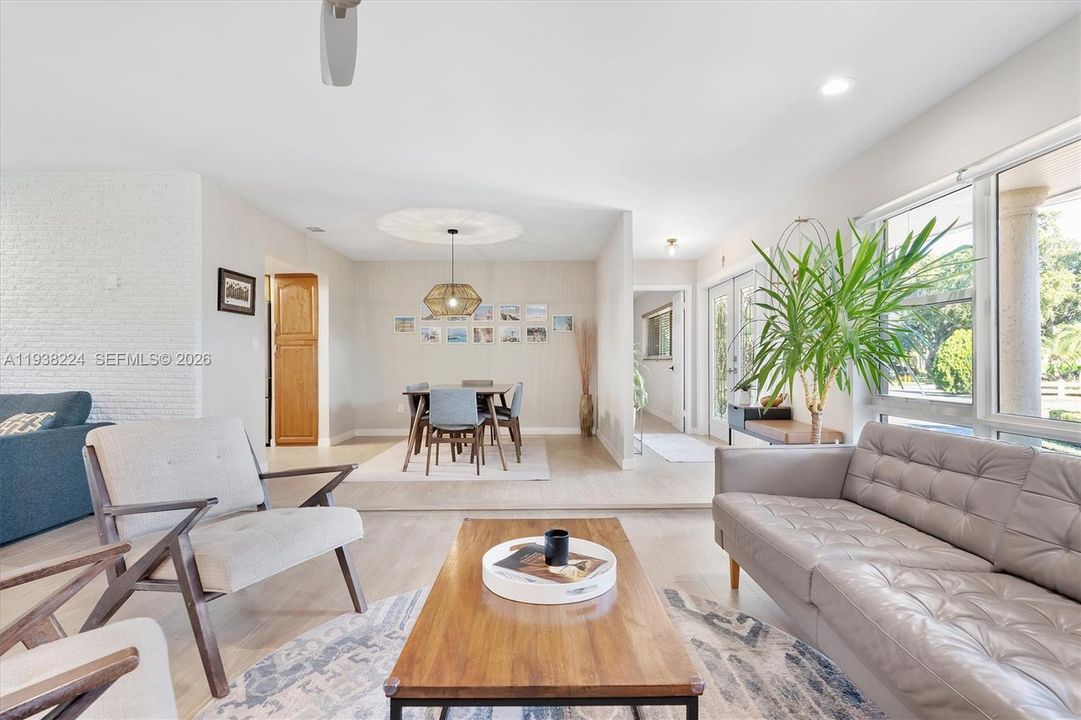 For Sale: $1,449,000 (3 beds, 3 baths, 2193 Square Feet)