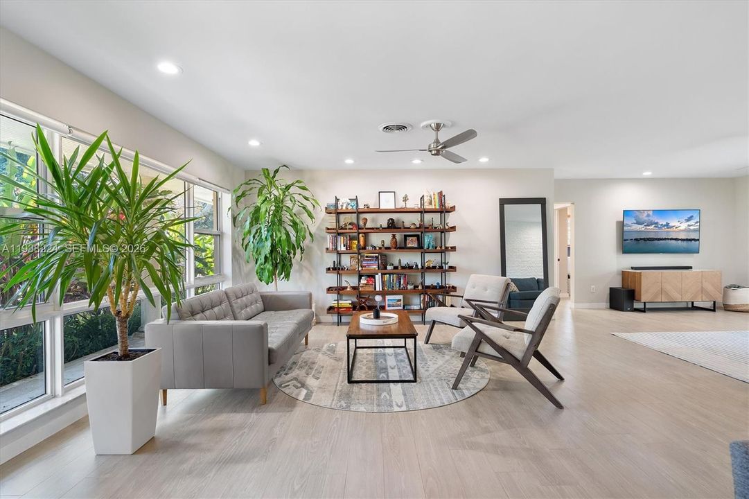 For Sale: $1,449,000 (3 beds, 3 baths, 2193 Square Feet)