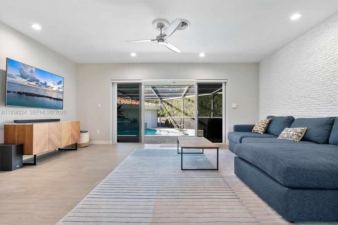 For Sale: $1,449,000 (3 beds, 3 baths, 2193 Square Feet)