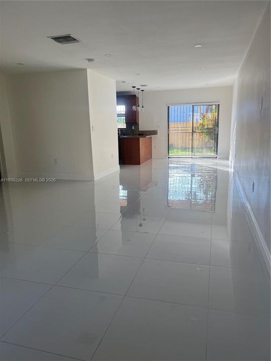 For Rent: $3,300 (3 beds, 2 baths, 1356 Square Feet)