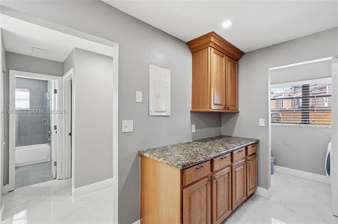 En Venta: $319,000 (2 camas, 2 baños, 1080 Pies cuadrados)