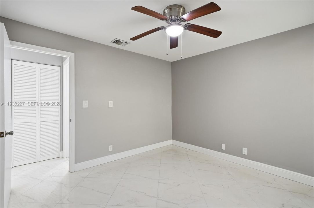 En Venta: $319,000 (2 camas, 2 baños, 1080 Pies cuadrados)