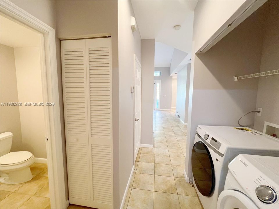 待售: $530,000 (3 贝兹, 2 浴室, 1695 平方英尺)