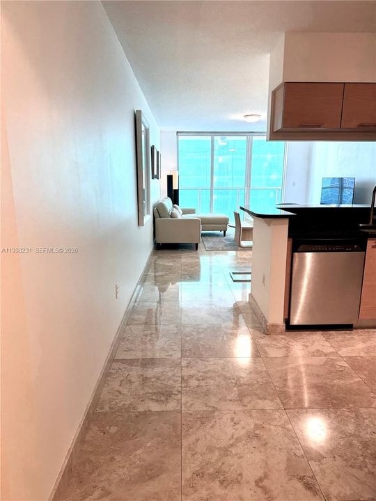 For Rent: $4,000 (2 beds, 2 baths, 1110 Square Feet)