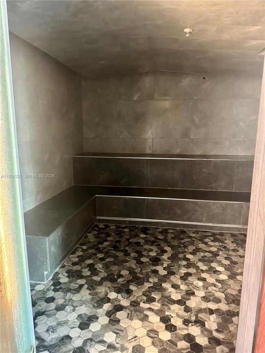 For Rent: $4,000 (2 beds, 2 baths, 1110 Square Feet)