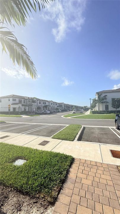 待售: $435,000 (3 贝兹, 2 浴室, 1483 平方英尺)