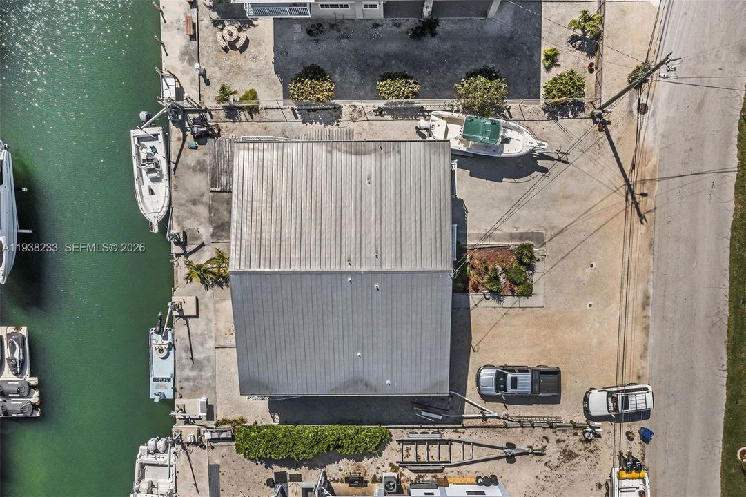 出租: $3,500 (2 贝兹, 2 浴室, 900 平方英尺)