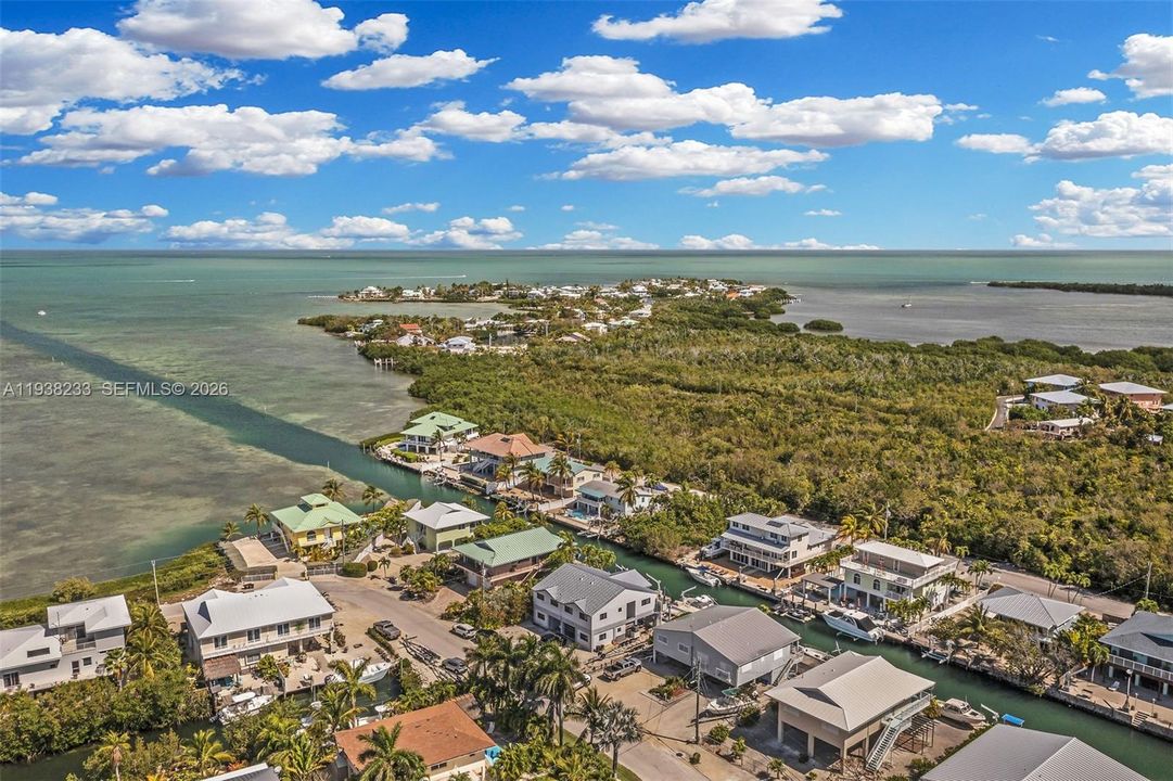 出租: $3,500 (2 贝兹, 2 浴室, 900 平方英尺)