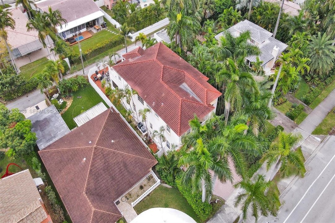 For Sale: $1,495,000 (4 beds, 4 baths, 3270 Square Feet)