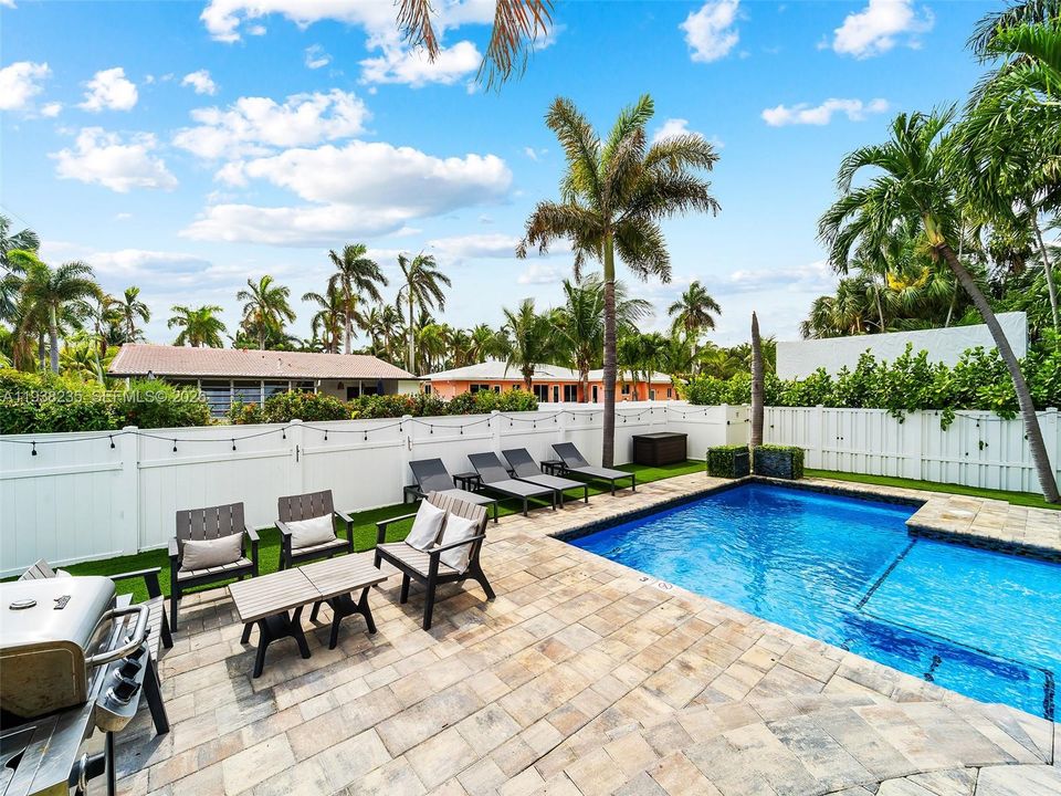 For Sale: $1,495,000 (4 beds, 4 baths, 3270 Square Feet)