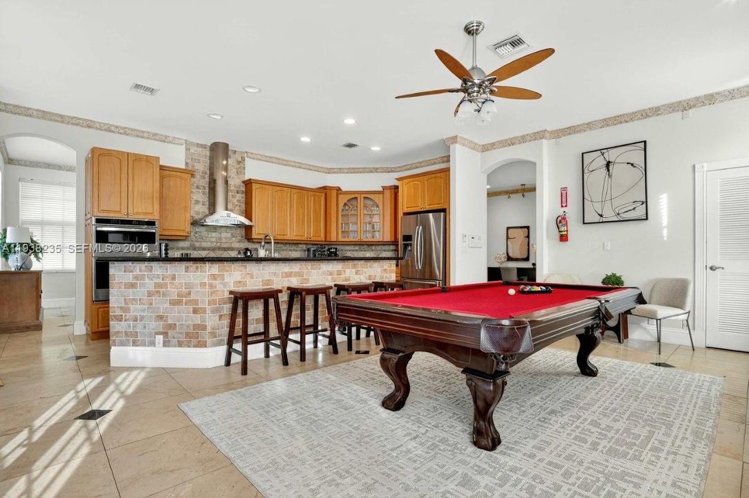 For Sale: $1,495,000 (4 beds, 4 baths, 3270 Square Feet)