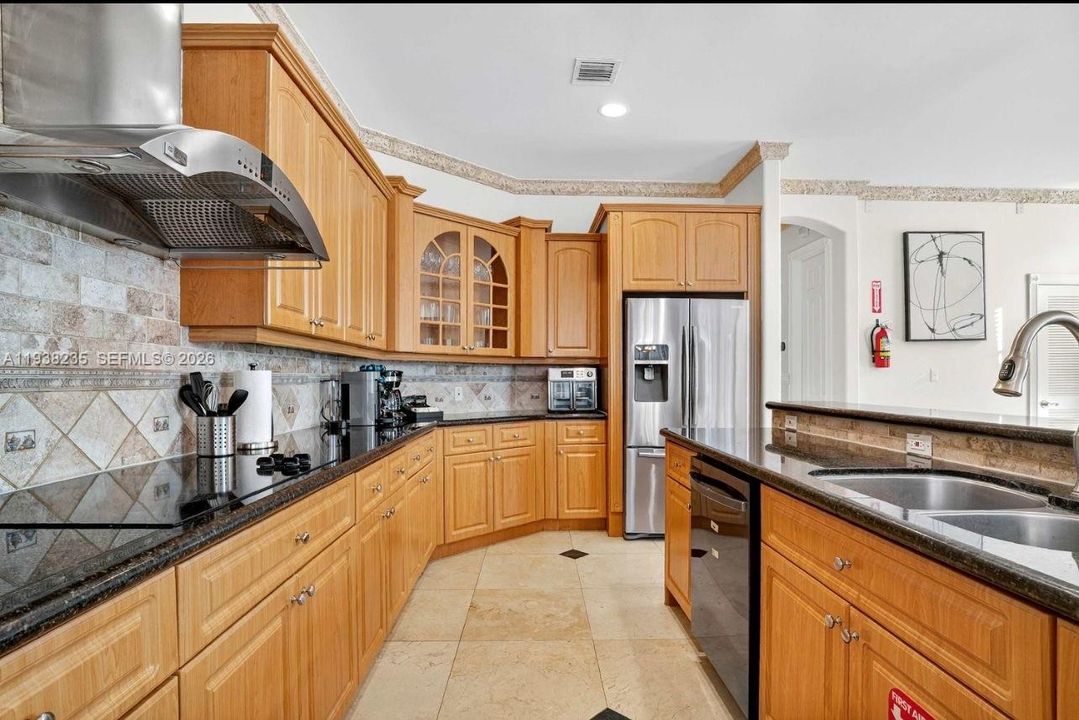 For Sale: $1,495,000 (4 beds, 4 baths, 3270 Square Feet)