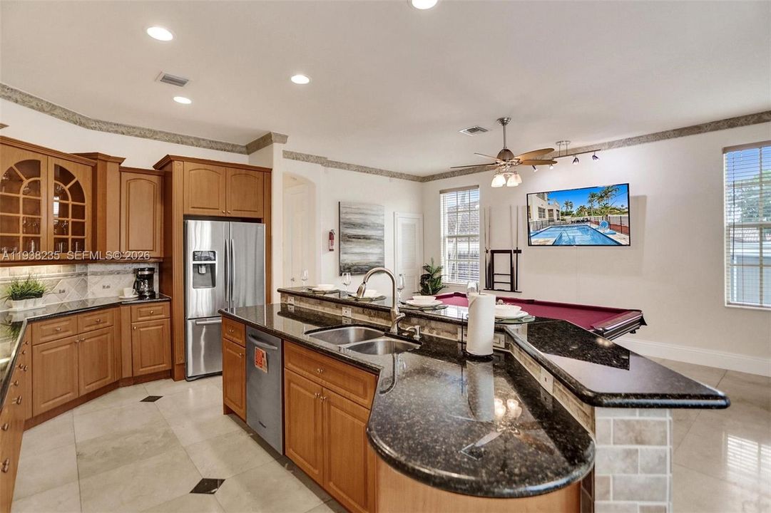 For Sale: $1,495,000 (4 beds, 4 baths, 3270 Square Feet)