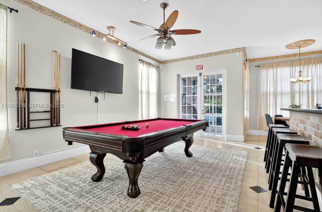 For Sale: $1,495,000 (4 beds, 4 baths, 3270 Square Feet)