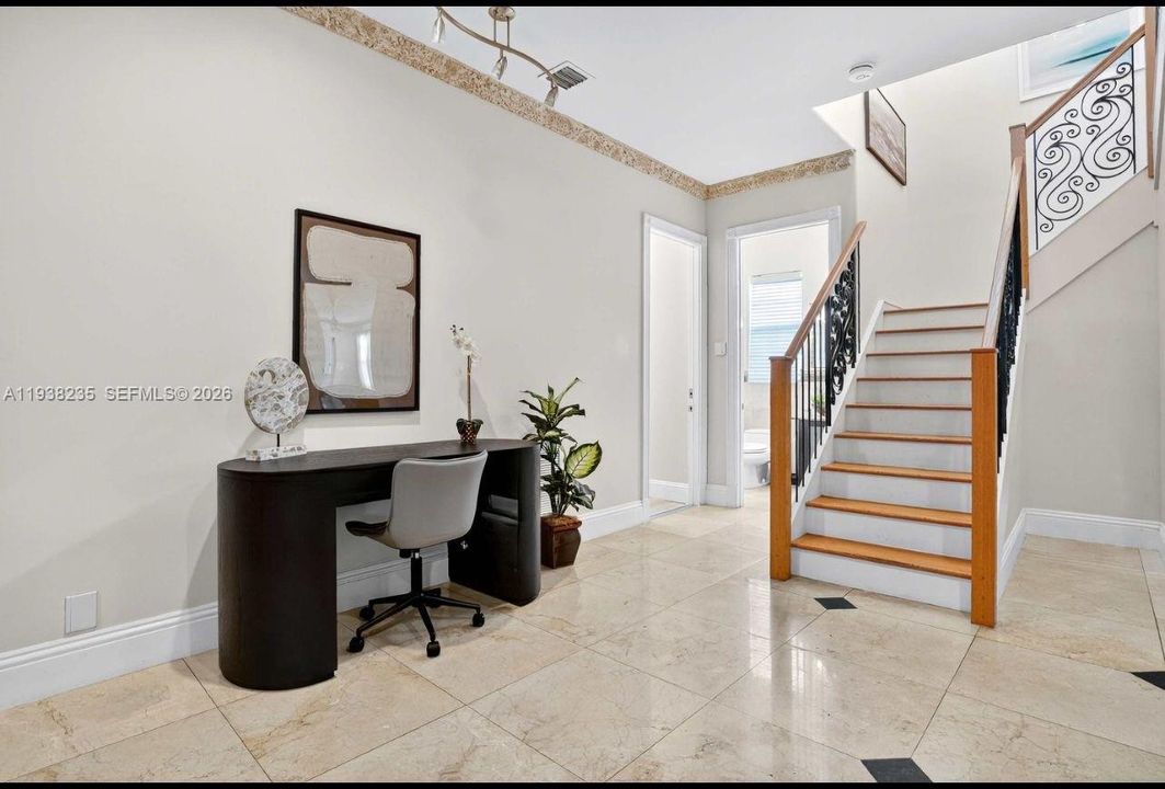 For Sale: $1,495,000 (4 beds, 4 baths, 3270 Square Feet)