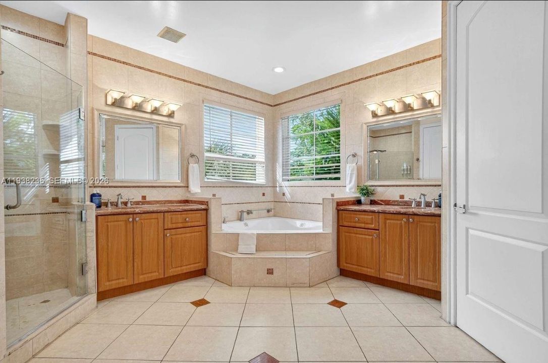 For Sale: $1,495,000 (4 beds, 4 baths, 3270 Square Feet)