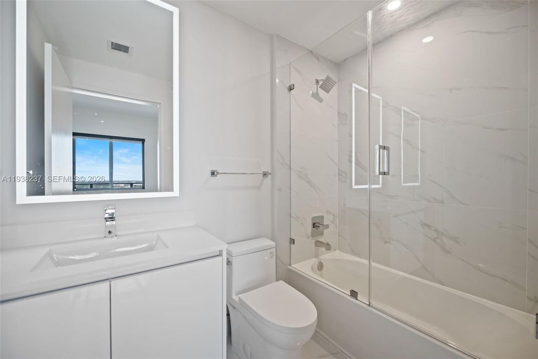 En Renta: $11,900 (3 camas, 3 baños, 0 Pies cuadrados)