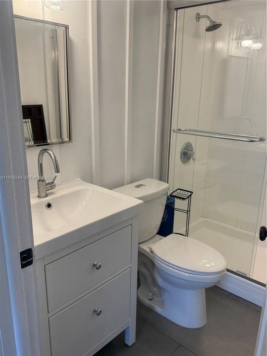 出租: $4,200 (3 贝兹, 2 浴室, 1730 平方英尺)