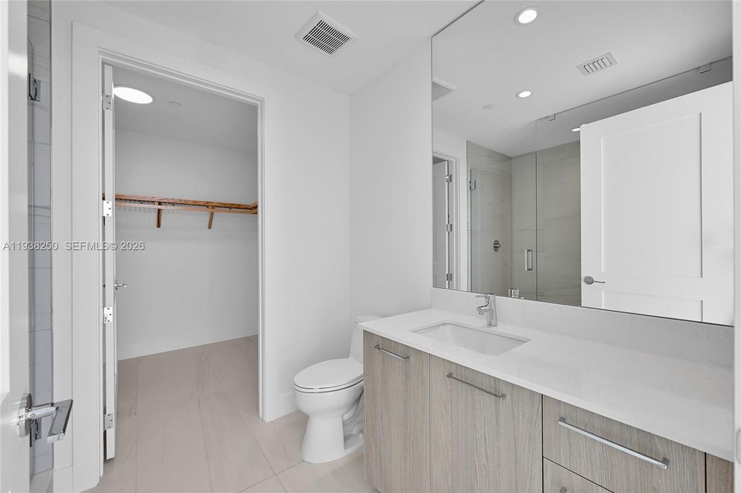 En Venta: $4,999,000 (4 camas, 4 baños, 3112 Pies cuadrados)