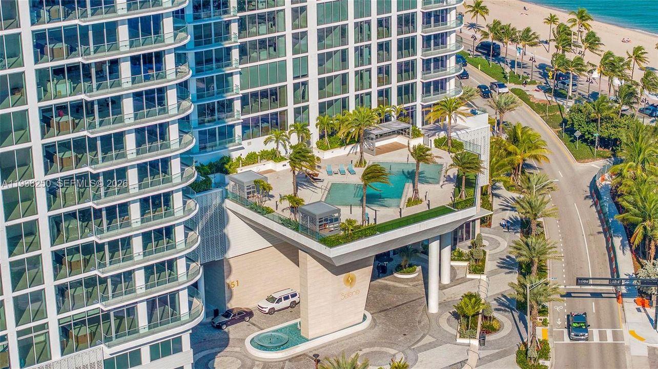 En Venta: $4,999,000 (4 camas, 4 baños, 3112 Pies cuadrados)