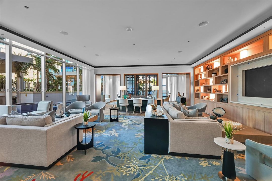 En Venta: $4,999,000 (4 camas, 4 baños, 3112 Pies cuadrados)