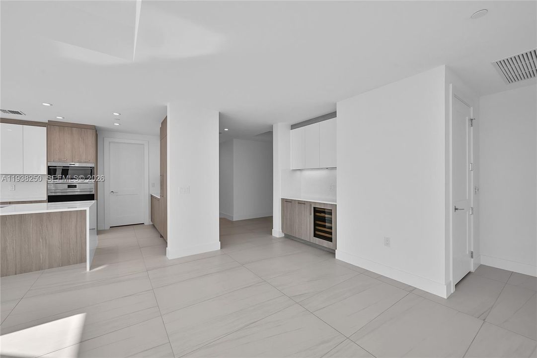 En Venta: $4,999,000 (4 camas, 4 baños, 3112 Pies cuadrados)