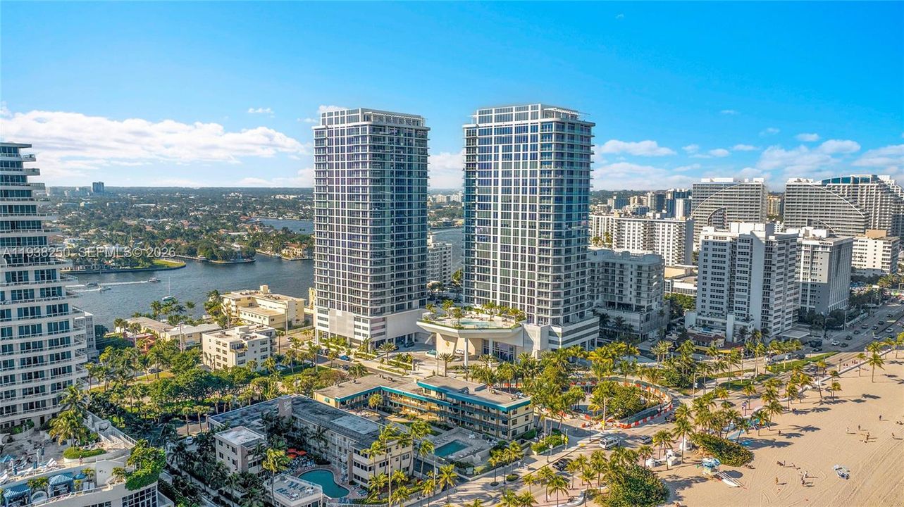 En Venta: $4,999,000 (4 camas, 4 baños, 3112 Pies cuadrados)