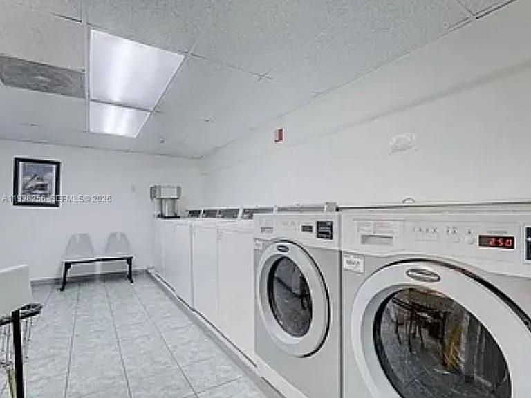 En Venta: $449,999 (1 camas, 1 baños, 870 Pies cuadrados)