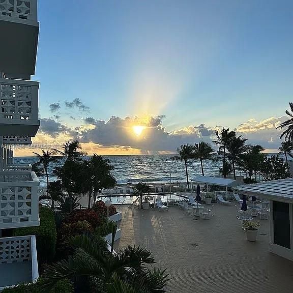 En Venta: $449,999 (1 camas, 1 baños, 870 Pies cuadrados)