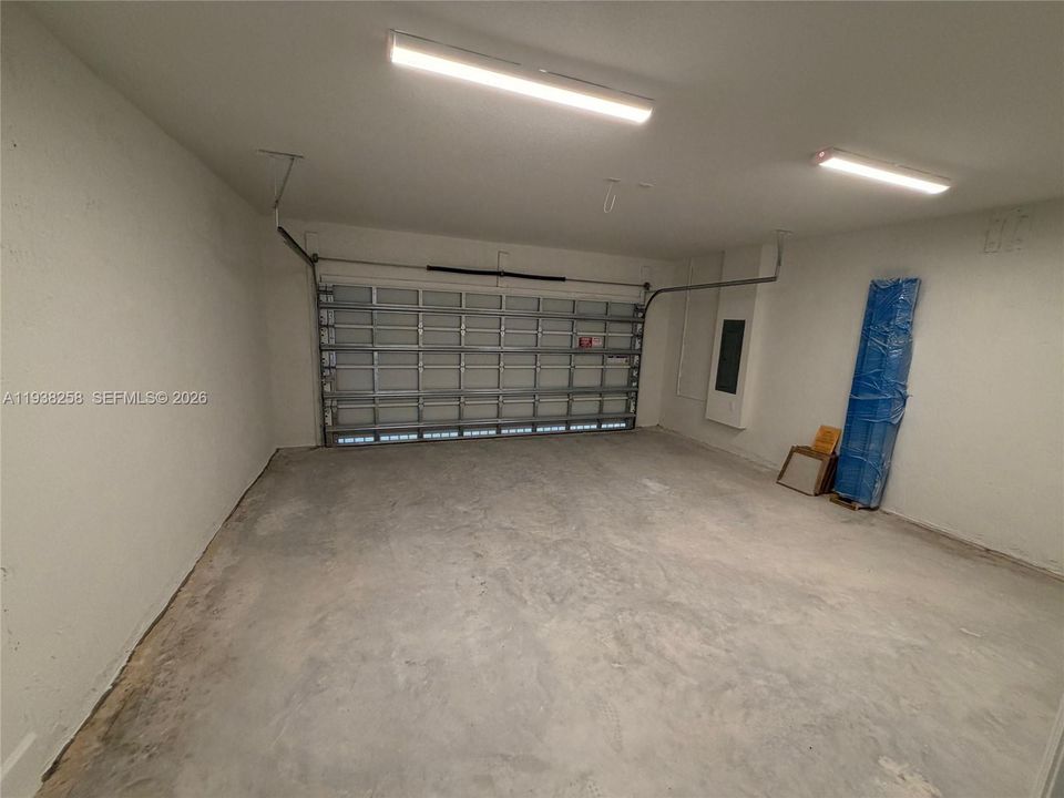 For Rent: $4,000 (4 beds, 3 baths, 2217 Square Feet)