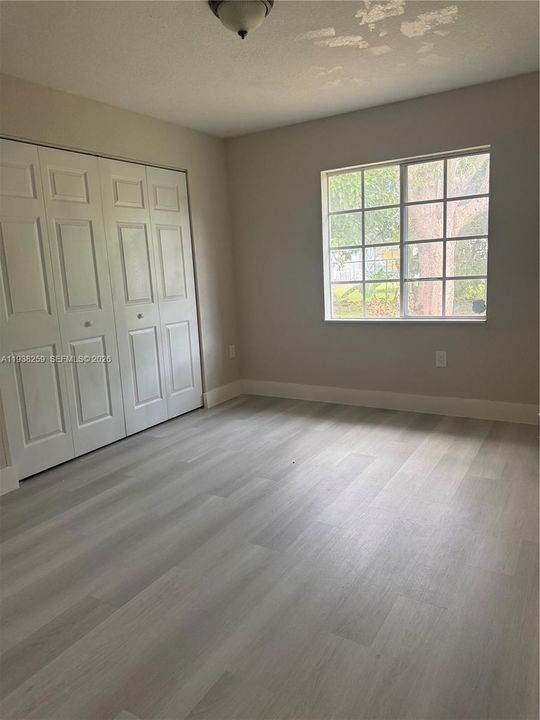 В аренду: $2,900 (4 спален, 2 ванн, 1395 Квадратных фут)